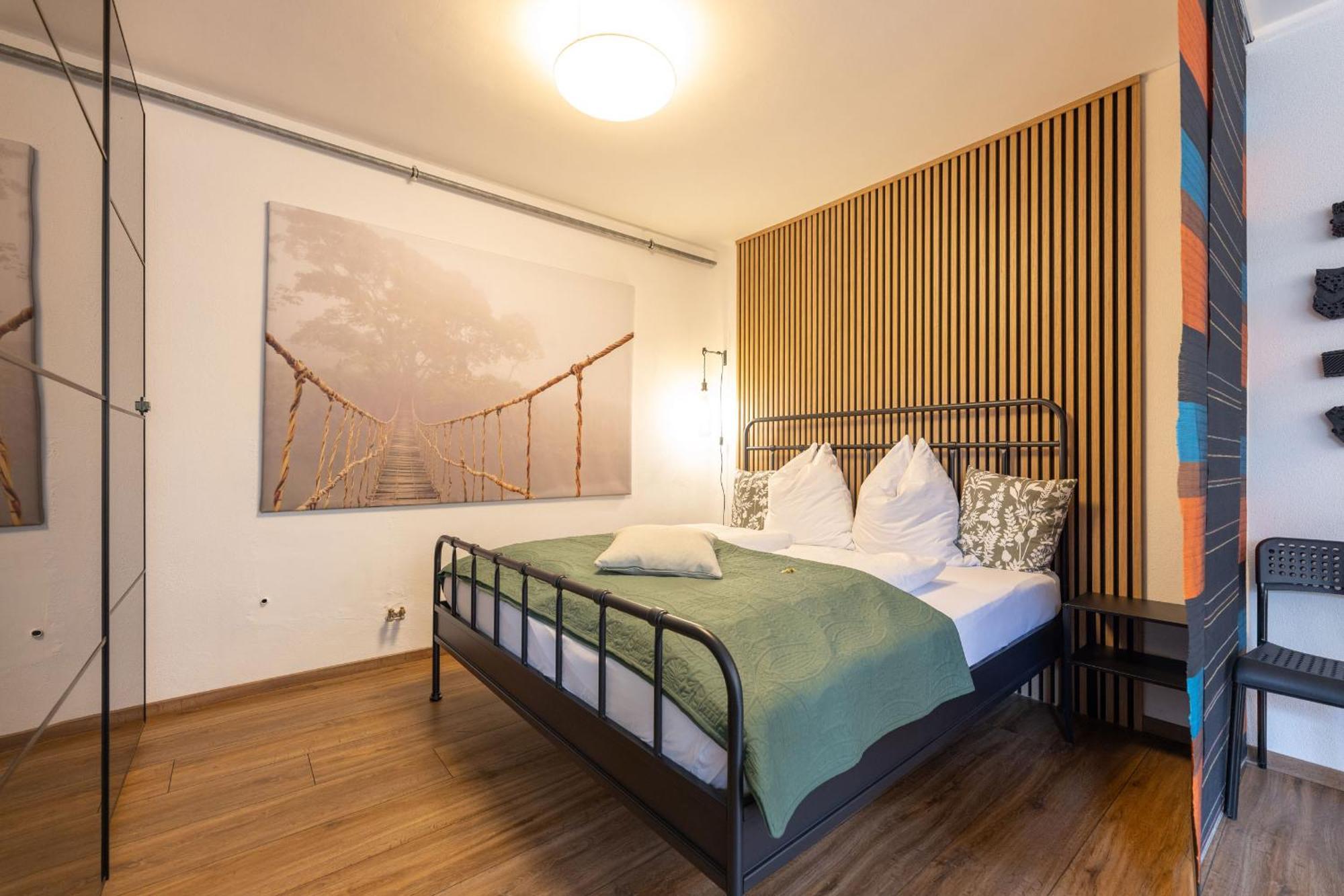אדלסדורף Ideal Fuer Kurze Aufenthalte - Gemuetliches 1-Zimmer-Apartment מראה חיצוני תמונה