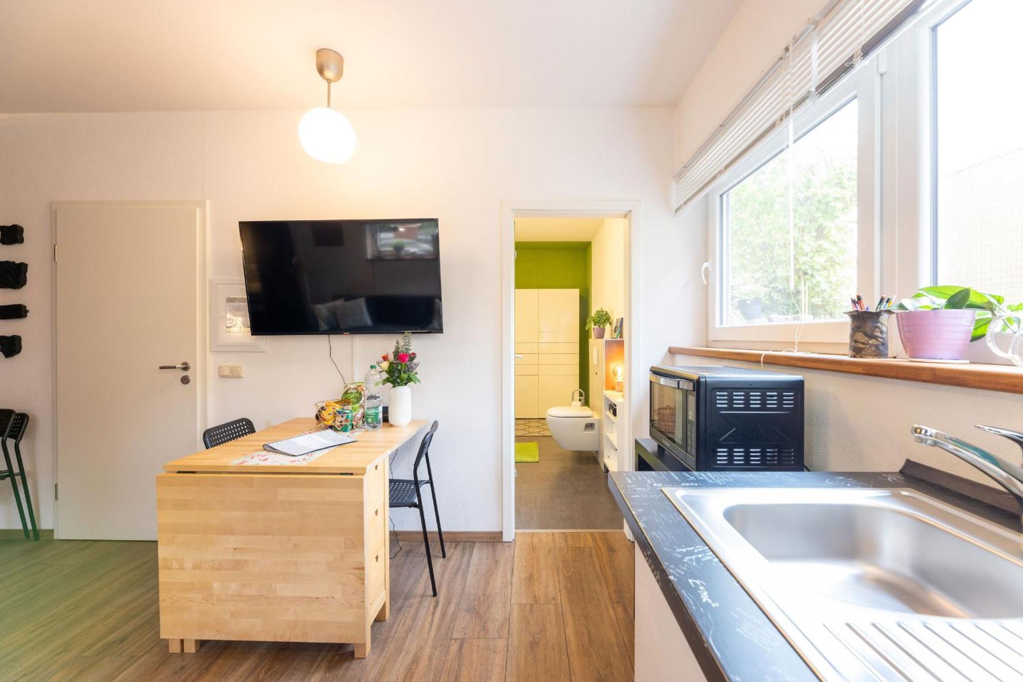 אדלסדורף Ideal Fuer Kurze Aufenthalte - Gemuetliches 1-Zimmer-Apartment מראה חיצוני תמונה